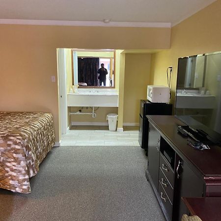 Caronoda Motel เซ็นทรัลซิตี้ ภายนอก รูปภาพ