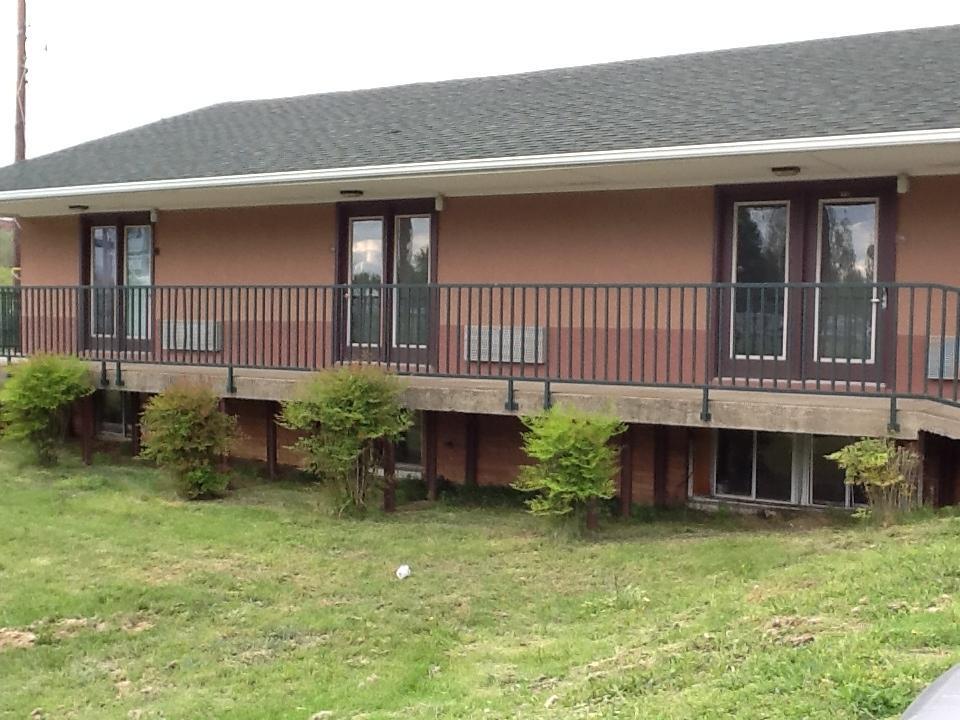 Caronoda Motel เซ็นทรัลซิตี้ ภายนอก รูปภาพ