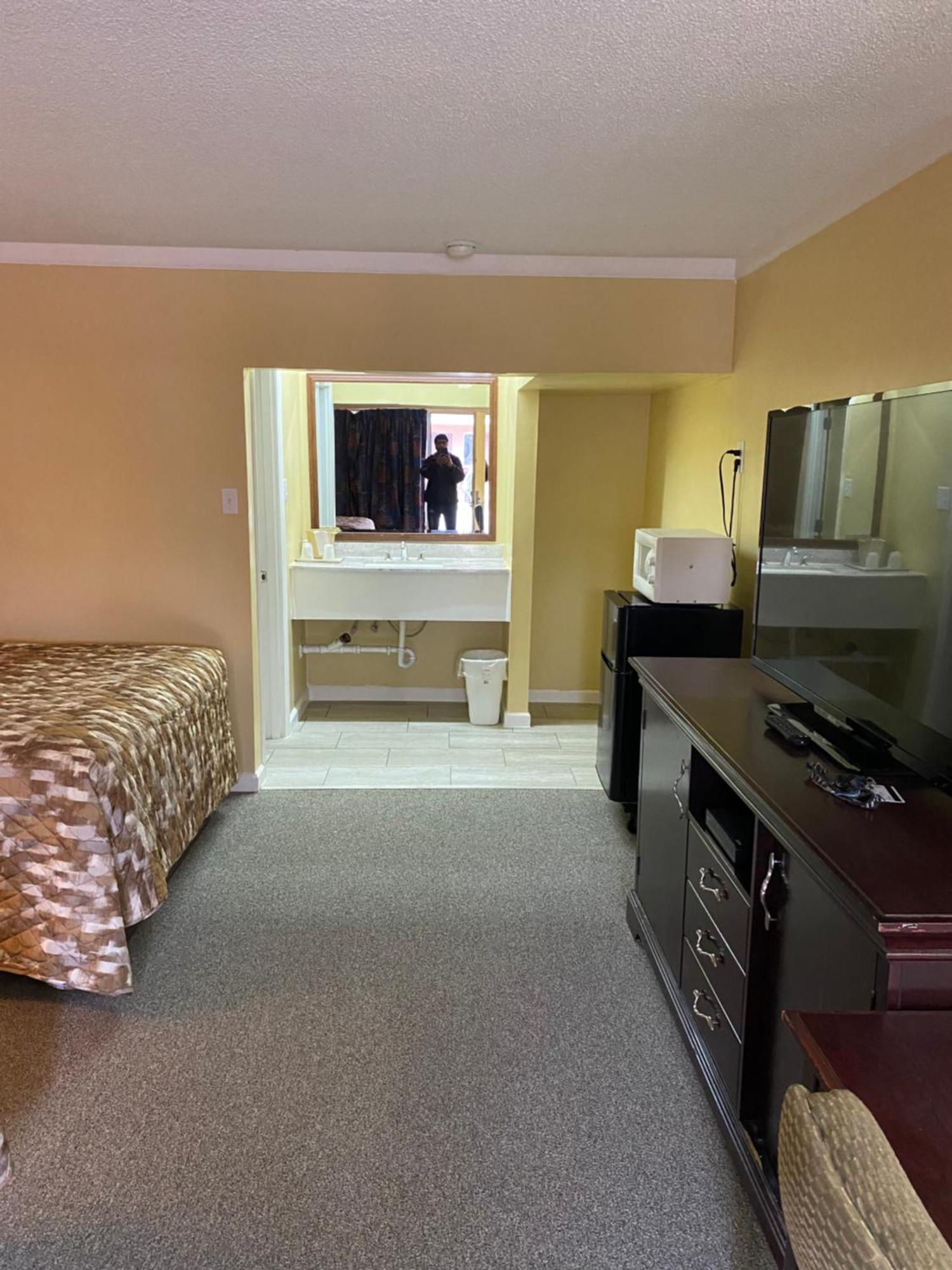 Caronoda Motel เซ็นทรัลซิตี้ ภายนอก รูปภาพ
